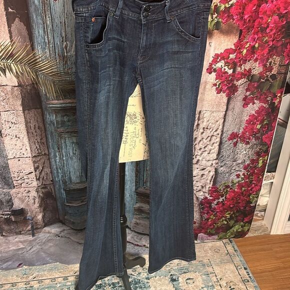 Hudson signature flap pocket bootcut jeans, size 30, good condition - Picture 6 of 12